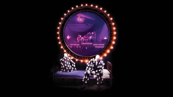 Pink Floyd: Delicate Sound of Thunder Poster 1