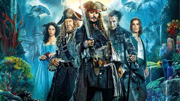 Pirates of the Caribbean: Dead Men Tell No Tales Poster 1