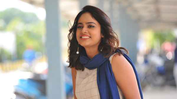 Prema Katha Chitram 2 Poster 4