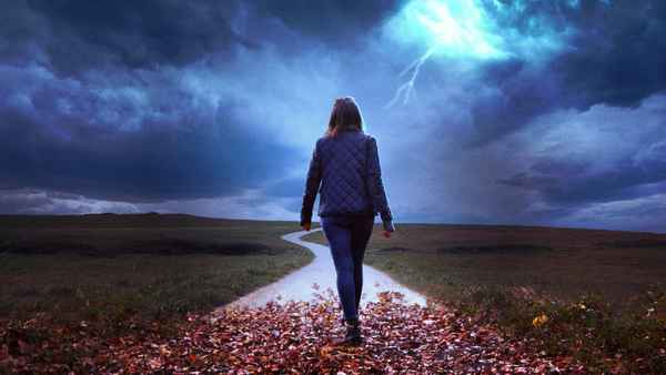 Pretty Little Dead Girl Poster 2