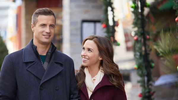 Pride, Prejudice and Mistletoe Poster 4