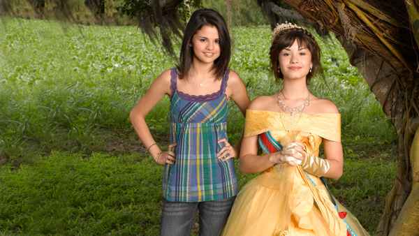 Princess Protection Program Poster 6