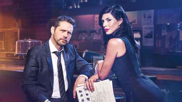 Private Eyes Poster 7