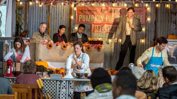 Pumpkin Pie Wars Poster 5