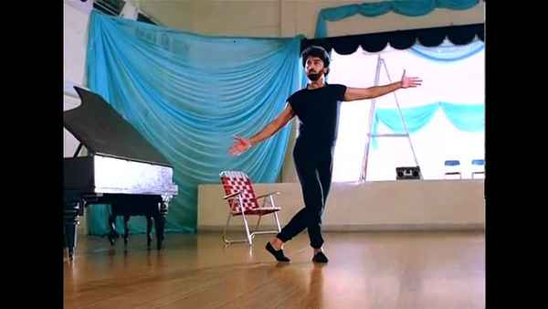 Punnagai Mannan Poster 3