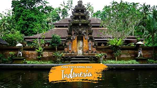Pura Tirta Empul Bali Indonesia Poster 1