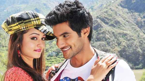 Pyar Mein Padipoyane Poster 1