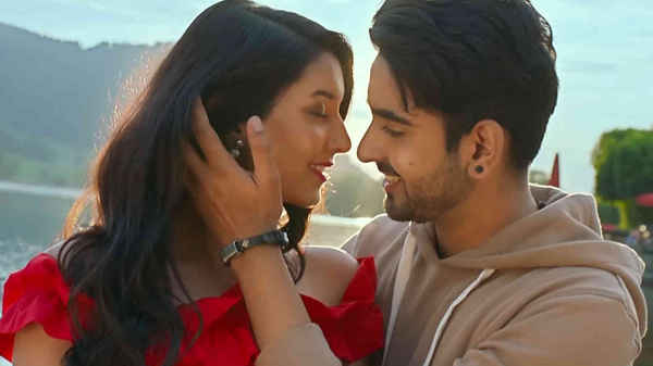 Raja Abroadiya Poster 1