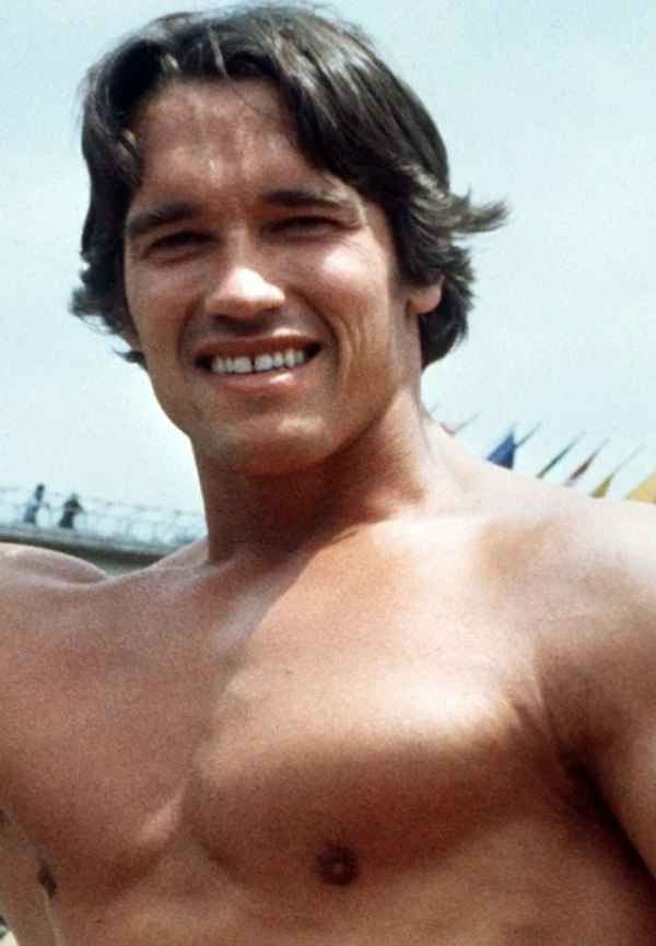 Raw Iron: The Making of 'Pumping Iron' Poster 4