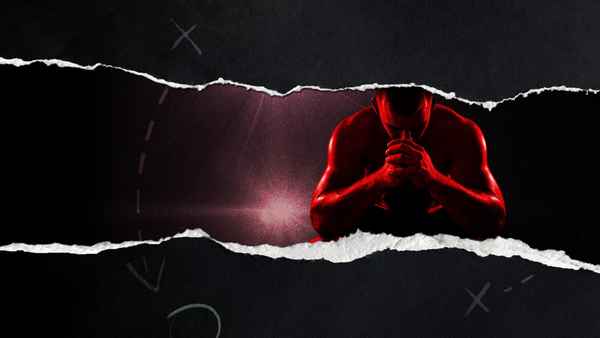 RICH AND SHAMELESS Poster 2