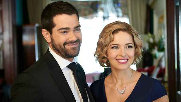 Riddled with Deceit: A Martha's Vineyard Mystery Poster 2