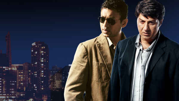 Right Yaaa Wrong Poster 2