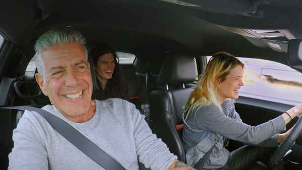 Roadrunner: A Film About Anthony Bourdain Poster 2