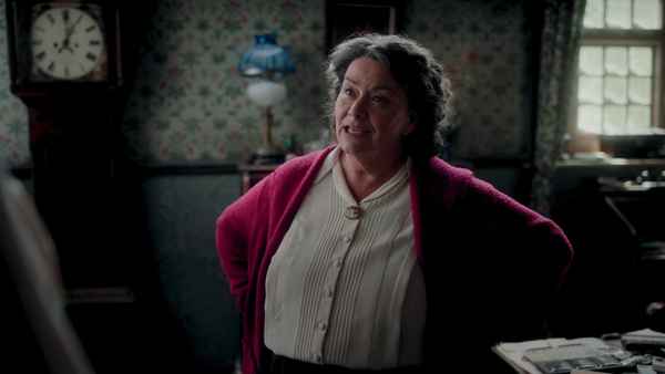 Roald & Beatrix: The Tail of the Curious Mouse Poster 5