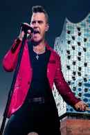 Robbie Williams Live from Elbphilharmonie Poster 1