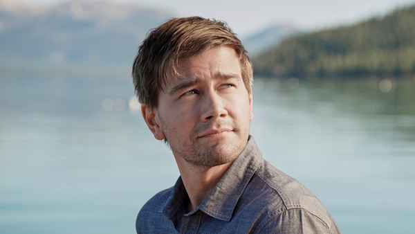 Romance in the Air Poster 4