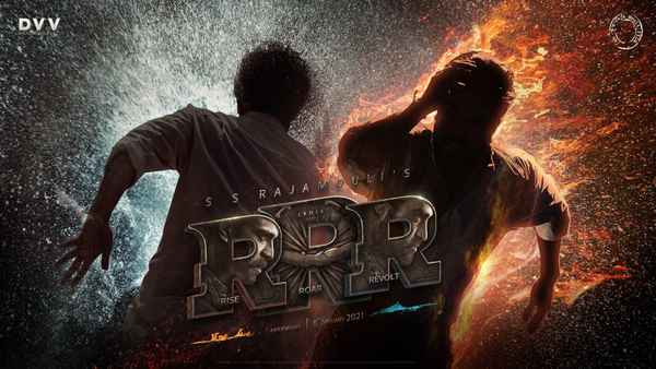 RRR (ర్ర్ర్) Poster 3