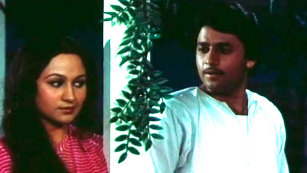 Saanch Ko Aanch Nahin Poster 4