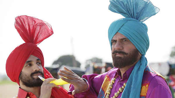 Santa Banta Pvt Ltd Poster 7