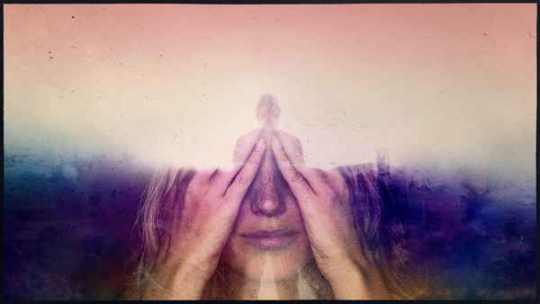 Seduced: Inside the NXIVM Cult Poster 2