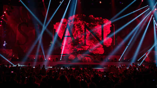 Shania Twain - Still the One: Live from Vegas Poster 2