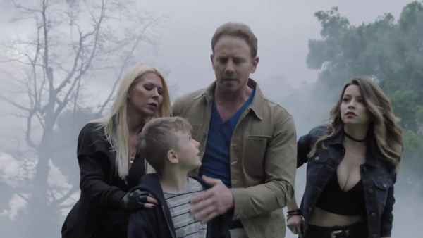 Sharknado 4: The 4th Awakens Poster 6