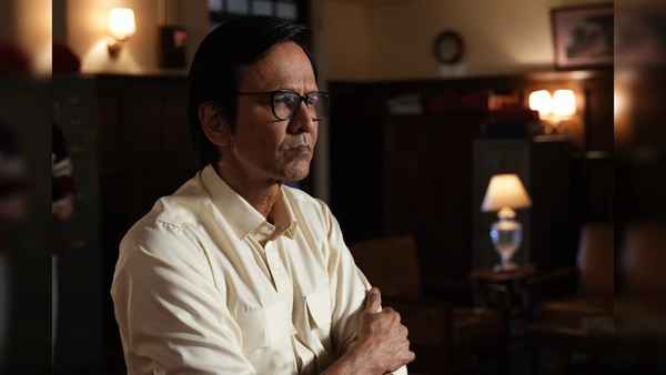 Shekhar Home Web Series (शेखर होम वेब सीरीज) Poster 4