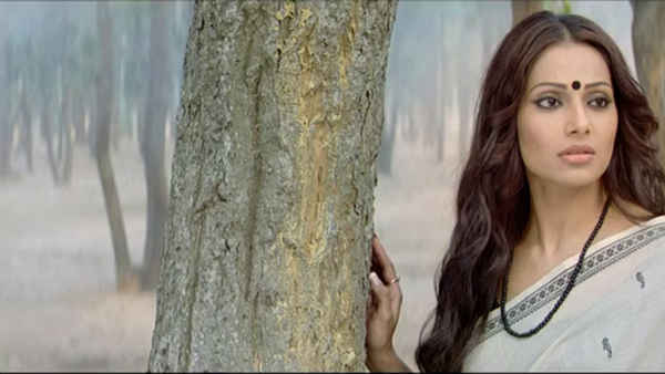 Shob Charitro Kalponik (সব চরিত্র কাল্পনিক) Poster 2