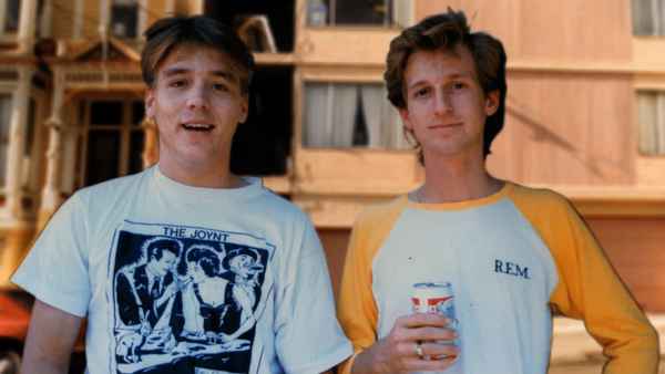 Shut Up Little Man! An Audio Misadventure Poster 1