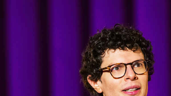 Simon Amstell: Set Free Poster 3