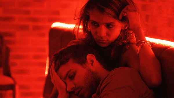 Simon Killer Poster 3