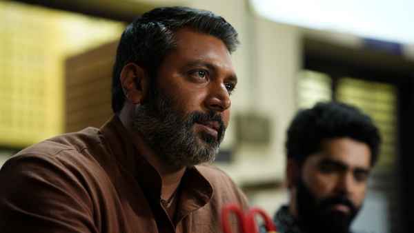 Siren (சிரேன்) Poster 1