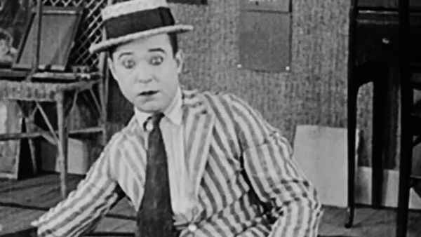 Smile Please Poster 1