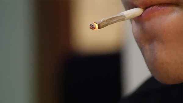 Smokin Granny Poster 7