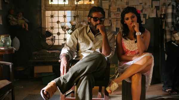 Soodhu Kavvum Poster 1