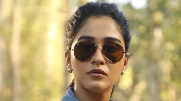 Soorpanagai Poster 2