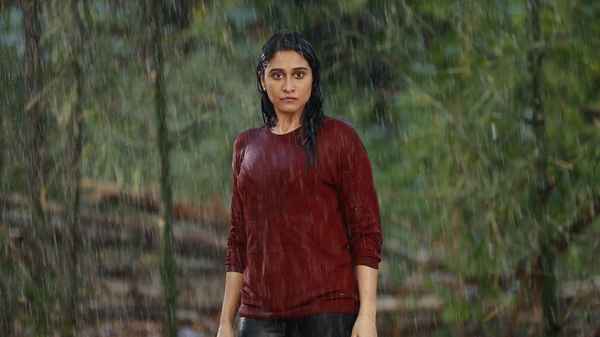 Soorpanagai Poster 1