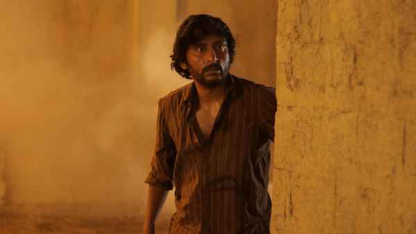 Sorgavaasal (சொர்க்கவாசல்) Poster 5