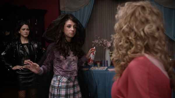 Sorority Babes in the Slimeball Bowl-O-Rama 2 Poster 5