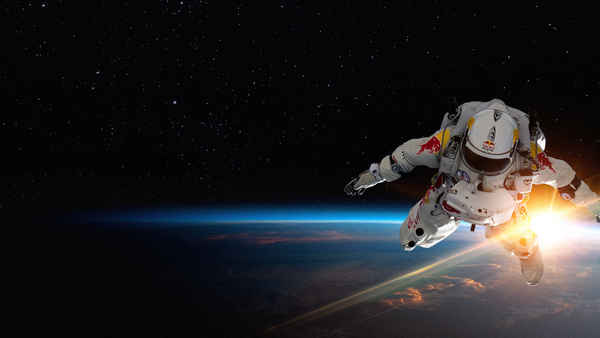 Space Jump: How Red Bull Stratos Captured the World's Attention Poster 2