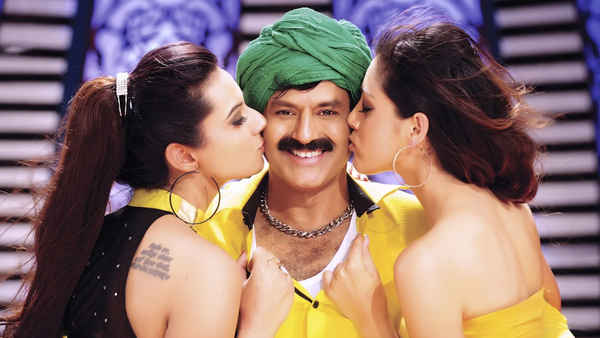 Srimannarayana Poster 2