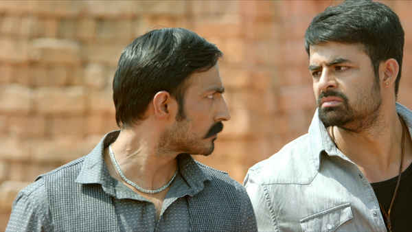 Srimanthudu - Telugu Poster 4