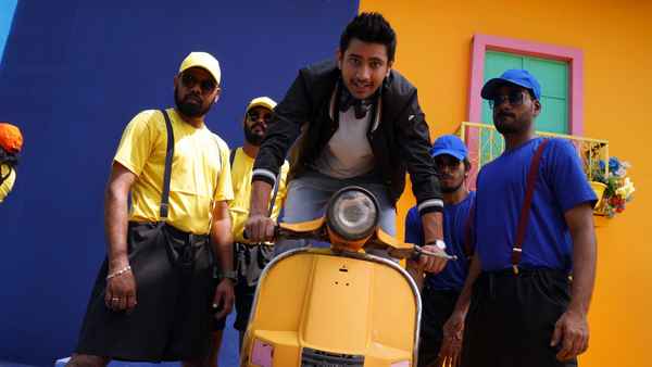 Stand Up Rahul Poster 6