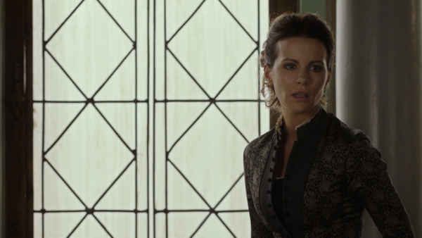 Stonehearst Asylum Poster 4