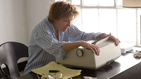 Stranger Than Fiction Poster 3