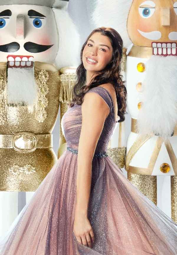 Sugar Plum Twist Poster 6