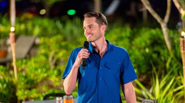 Sun, Sand & Romance Poster 5