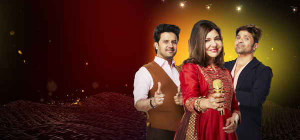 Superstar Singer Poster 1