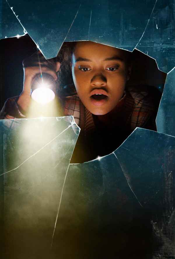 Susie Searches Poster 7