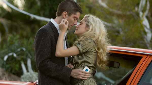 Take Me Home Tonight Poster 4